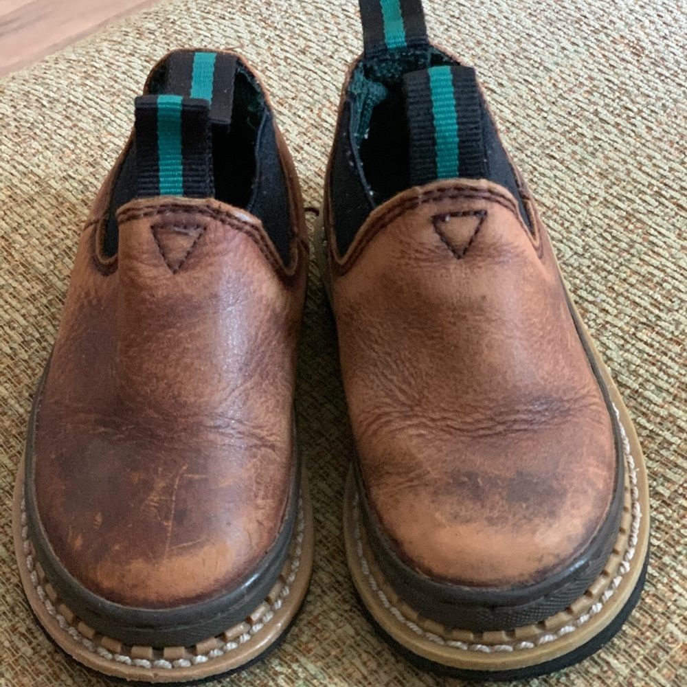 Two pair of romeos